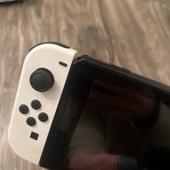 Nintendo switch - Picture 6 of 6